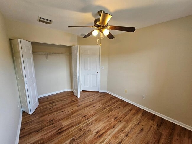Building Photo - 2022 Marsh Harbor Dr