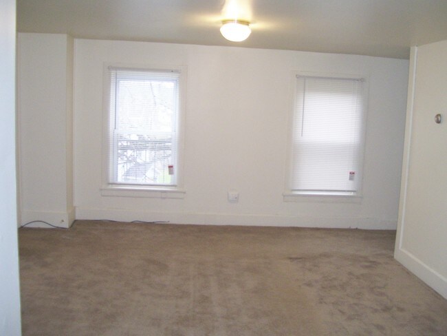 Living Room - 36 Church St