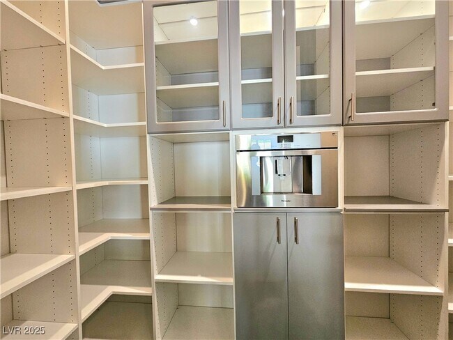 Building Photo - 12374 Skyracer Dr