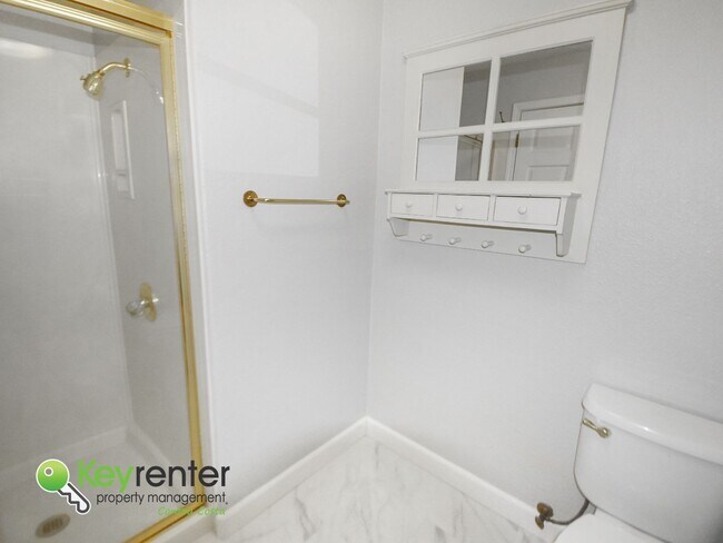 Building Photo - Rare San Ramon Foothills Condo available!