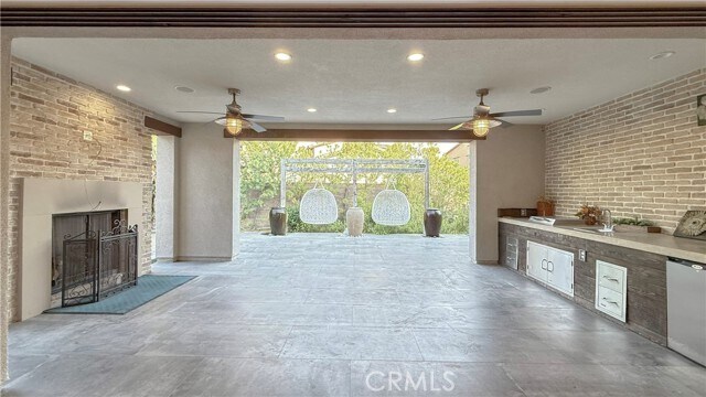 Building Photo - 121 Sunset Cove