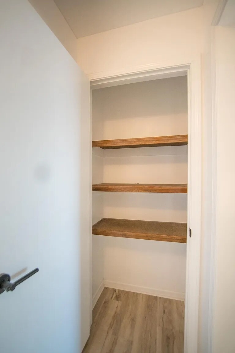 Building Photo - 3016 W Roxbury St