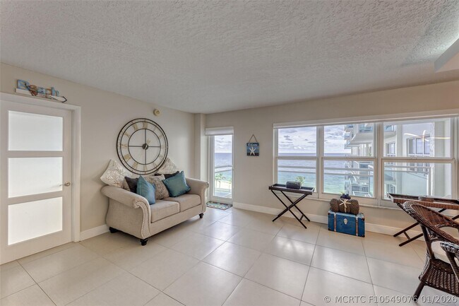 Building Photo - 3900 Galt Ocean Dr