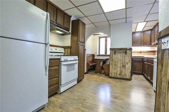 Building Photo - 516 Cedarwood Terrace