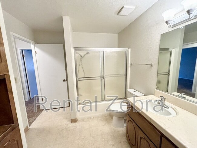 Building Photo - 3357 San Ramon Ct