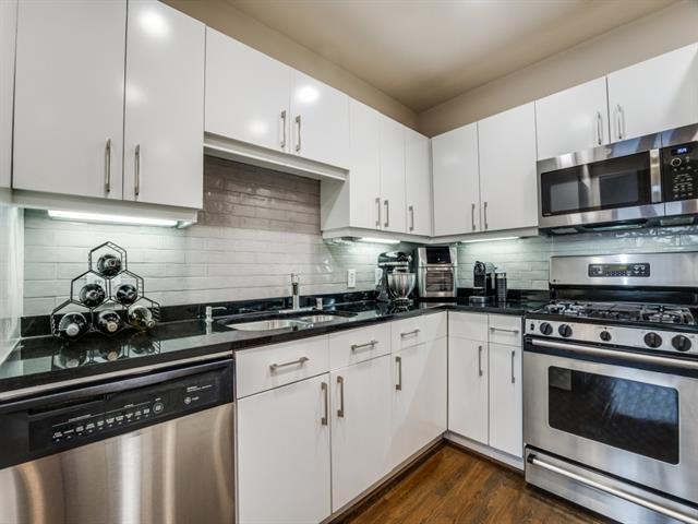 Building Photo - 5055 Addison Cir