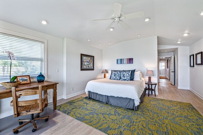 Building Photo - Hawaii Life Presents Modern Mokuleia Beach...