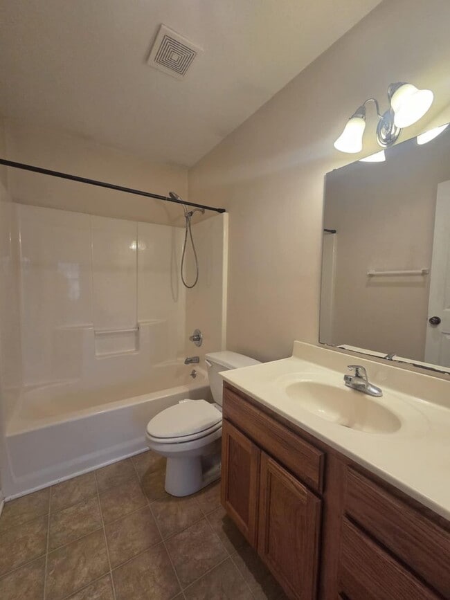 Building Photo - 601 Tall Grass Dr