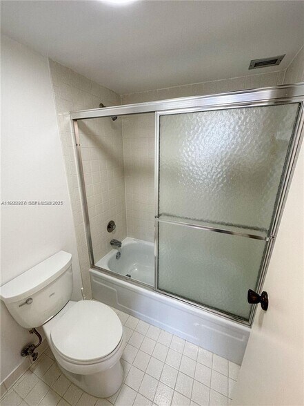 Building Photo - 600 Three Islands Blvd