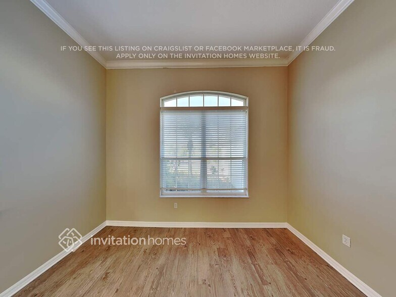 Building Photo - 7119 Pine Valley St