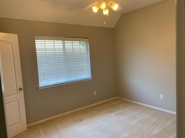 Building Photo - 531 Hawken Dr