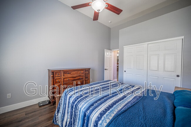 Building Photo - 11112 Pine Greens Ct