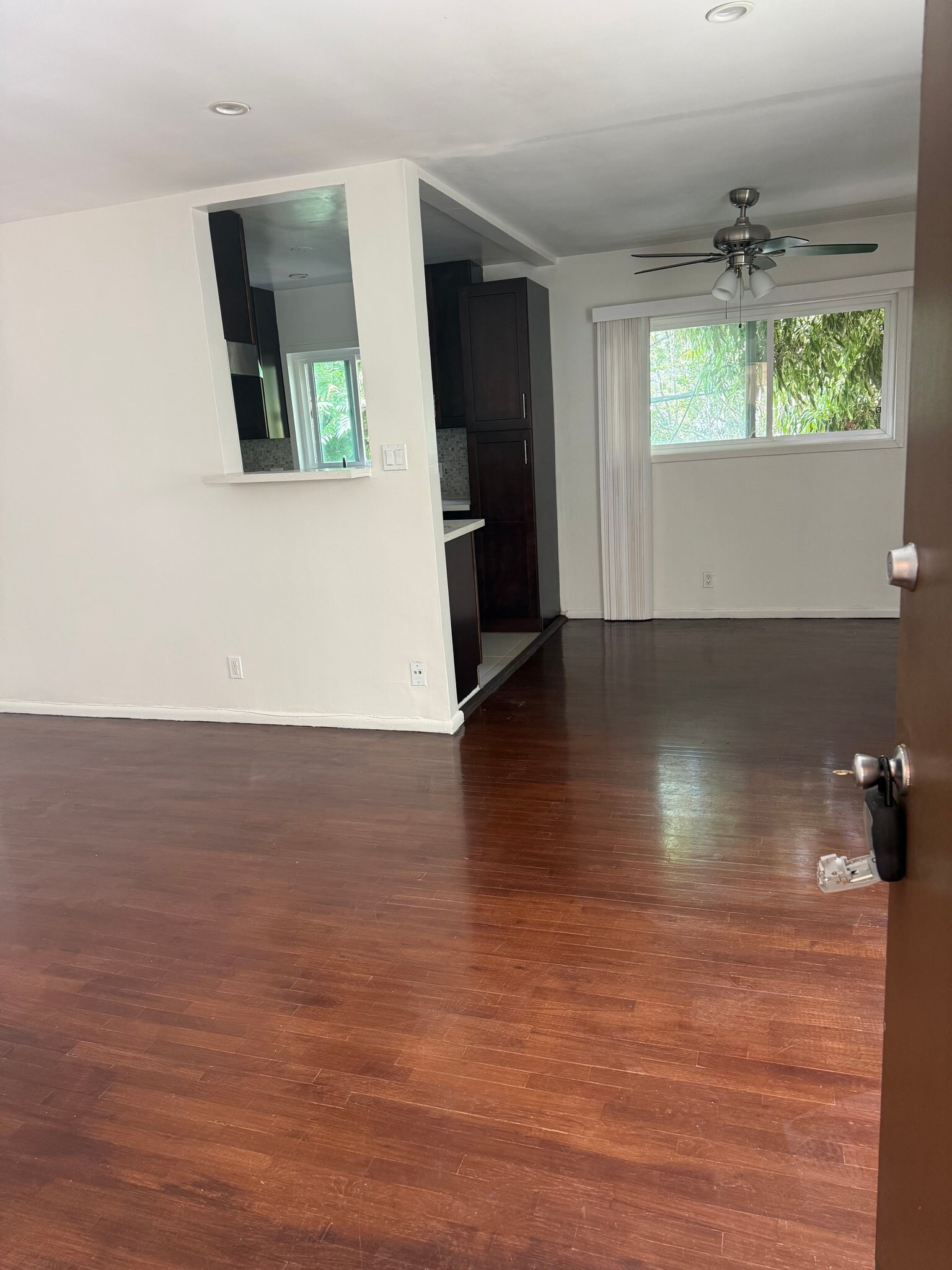 Building Photo - 1231 N Formosa Ave