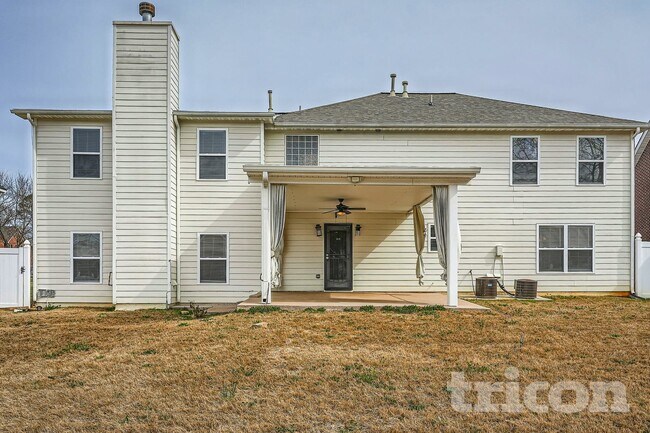 Building Photo - 712 Walton Dr