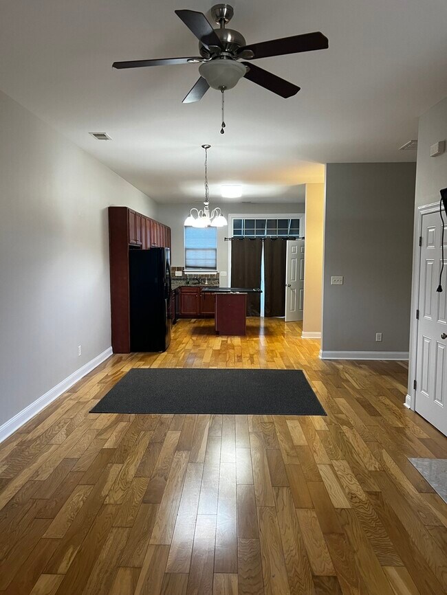 Building Photo - 11442 Charles Towne Way