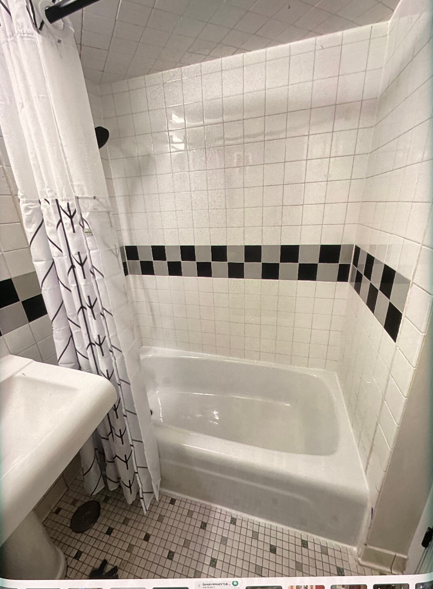 Building Photo - 3723 Ruby St