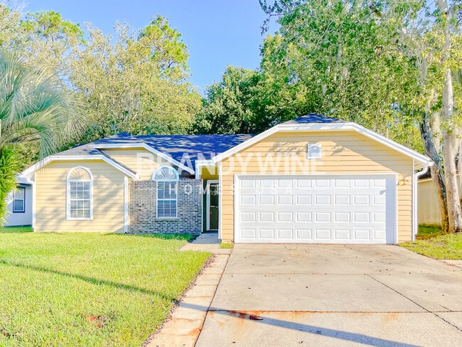 Building Photo - 439 Moby Dick Dr N