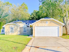 Building Photo - 439 Moby Dick Dr N