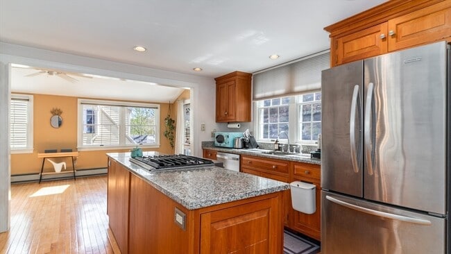 Building Photo - 51 Lynn Fells Pkwy