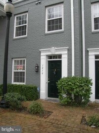Building Photo - 1416 Roundhouse Ln