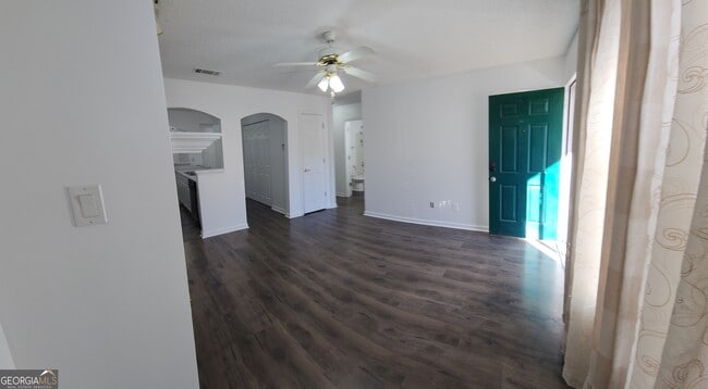 Building Photo - 200 Glynn Addy Dr