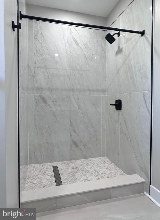 Building Photo - 1501 S 12th St