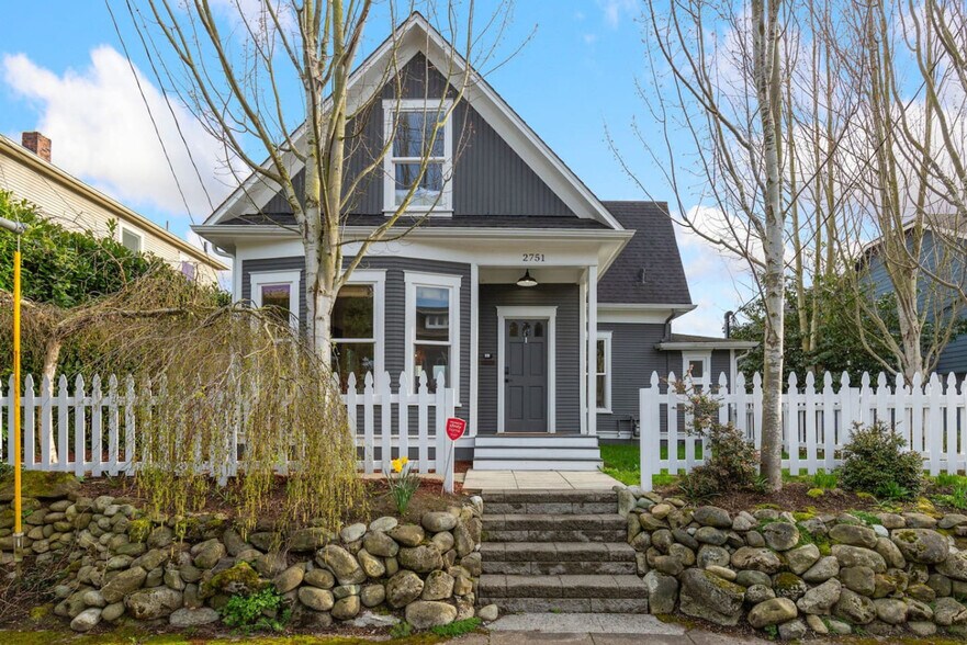 Building Photo - 2751 NW 65th St