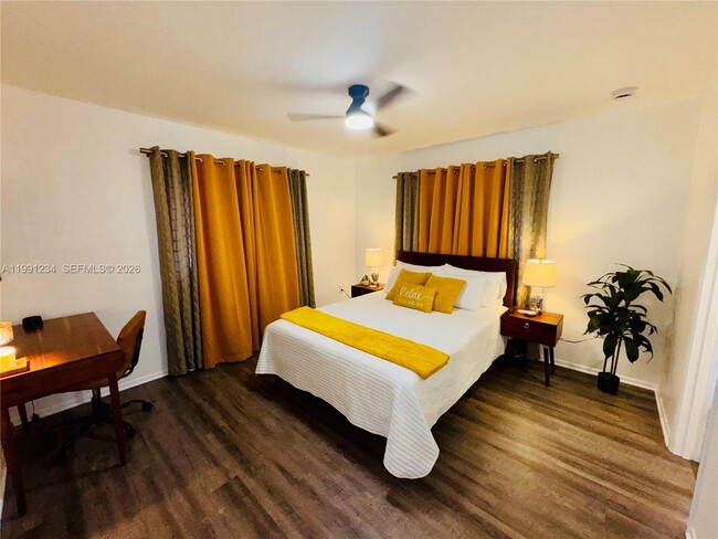 Building Photo - 5100 Rilma Ave