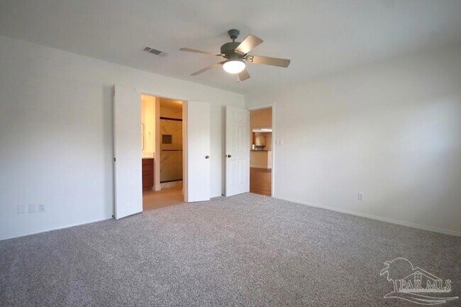 Building Photo - 4631 Northpointe Cir