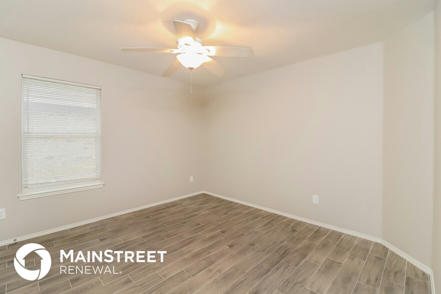Building Photo - 830 Sheryn Dr