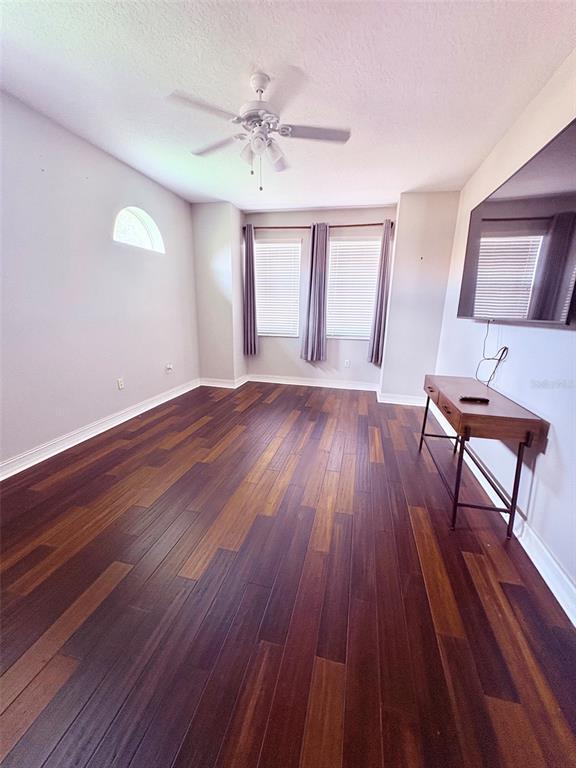 Building Photo - 10432 La Mirage Ct