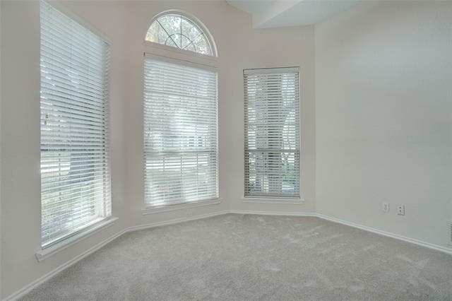 Building Photo - 108 Mesquitewood St