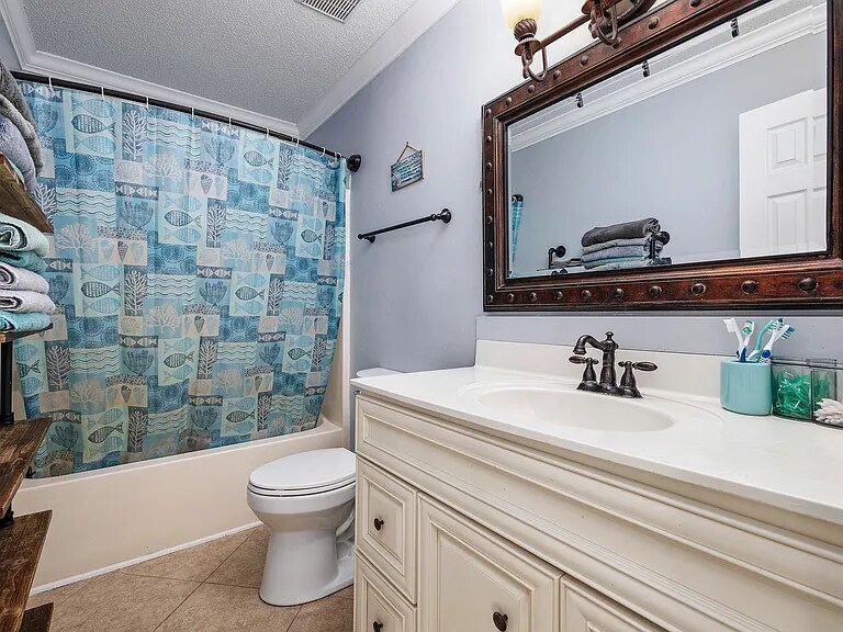 Building Photo - 125 Edwards Ln