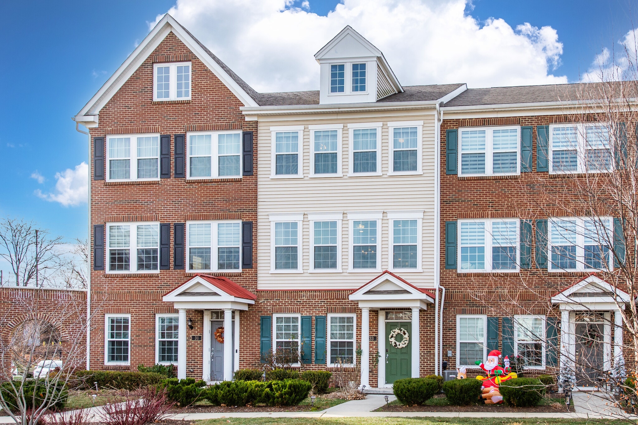 Exterior White - 33 Landmark Ln