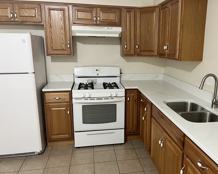 Building Photo - 2290 Jericho Rd