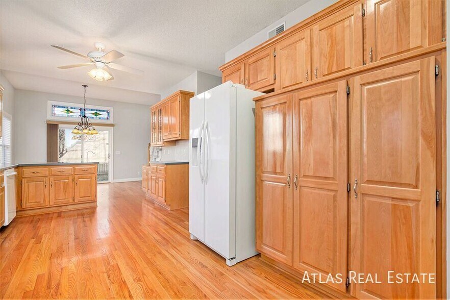 Building Photo - 1113 SW Blazing Star Dr