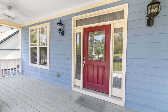 Building Photo - Spacious 4-Bedroom Home for Rent in Kings Grant Fayetteville – 15 Minutes from Fort Bragg