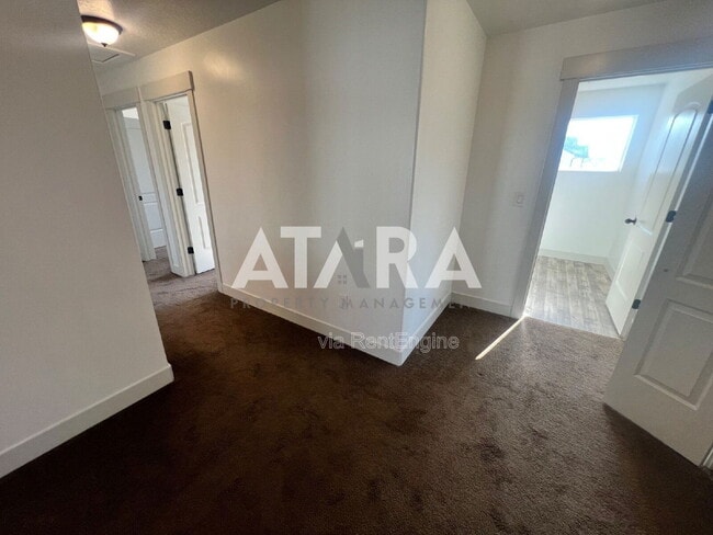 Building Photo - 1788 W Fall Brook Dr