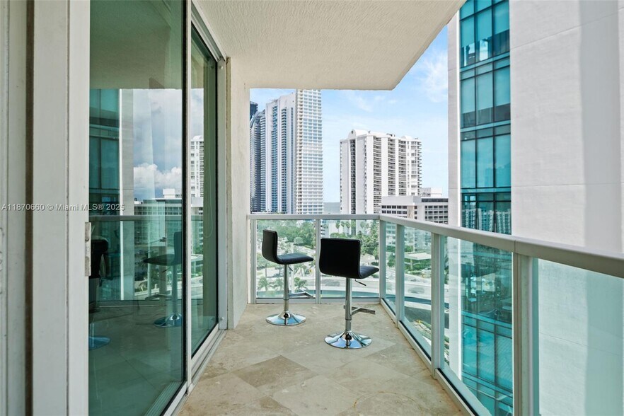 Building Photo - 150 Sunny Isles Blvd