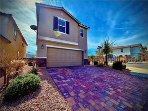 Building Photo - 7223 W Pazienza Ave