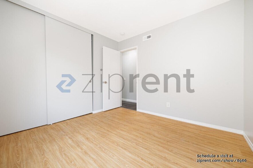 Building Photo - 10959 Bali Ln