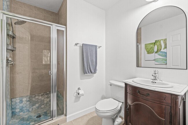 Building Photo - 122 Bayfront Dr