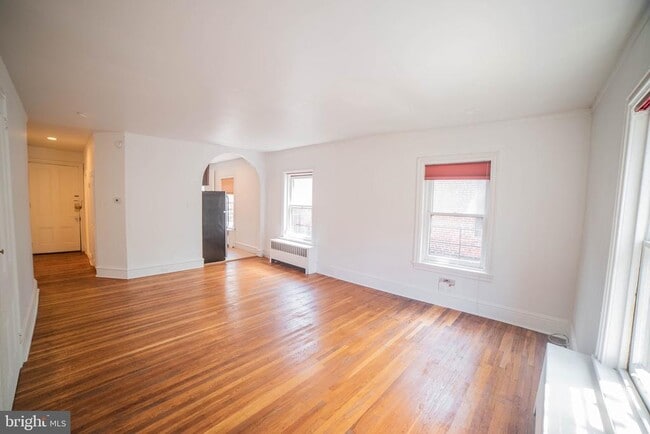 Building Photo - 2008 Spruce St