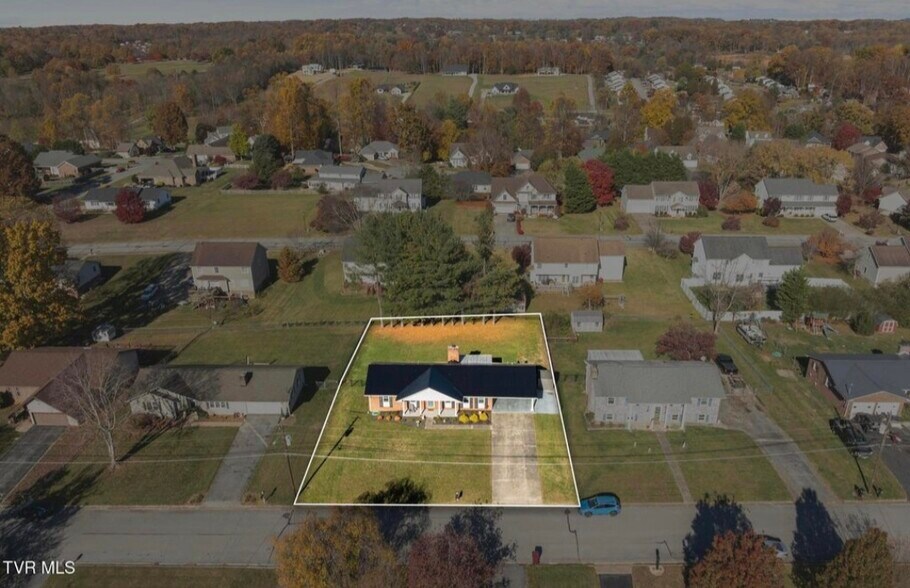 Building Photo - 2916 Newbern Dr