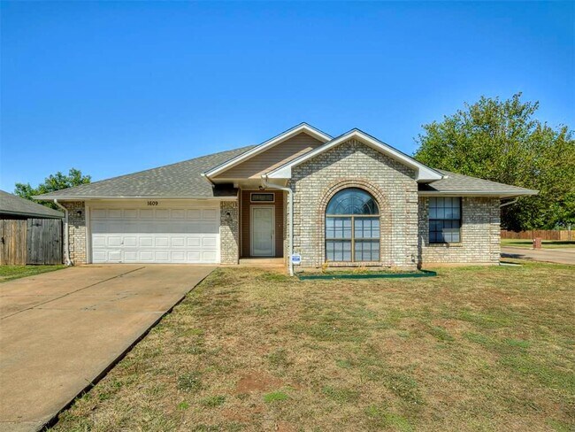 Primary Photo - 1609 Rocky Mountain Way