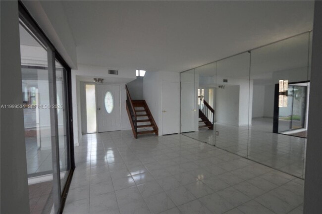 Building Photo - 9711 NW 4th Ln