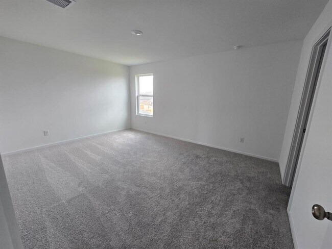Building Photo - 26706 Dalmatian Bellflower Dr