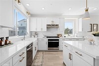 Building Photo - 27553 Sanctuary Ct