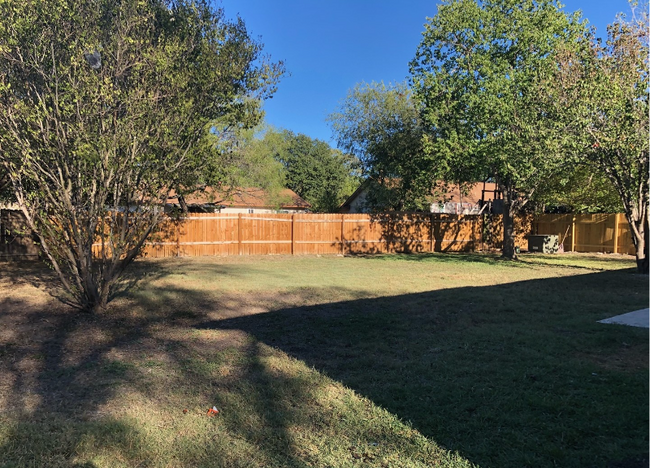 Building Photo - 13612 Larkbrook St