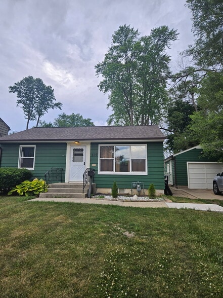 Primary Photo - 506 Wilcox Ave